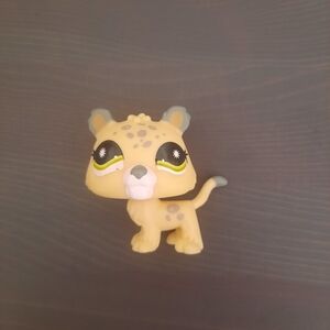 Little Pet Shop Pet